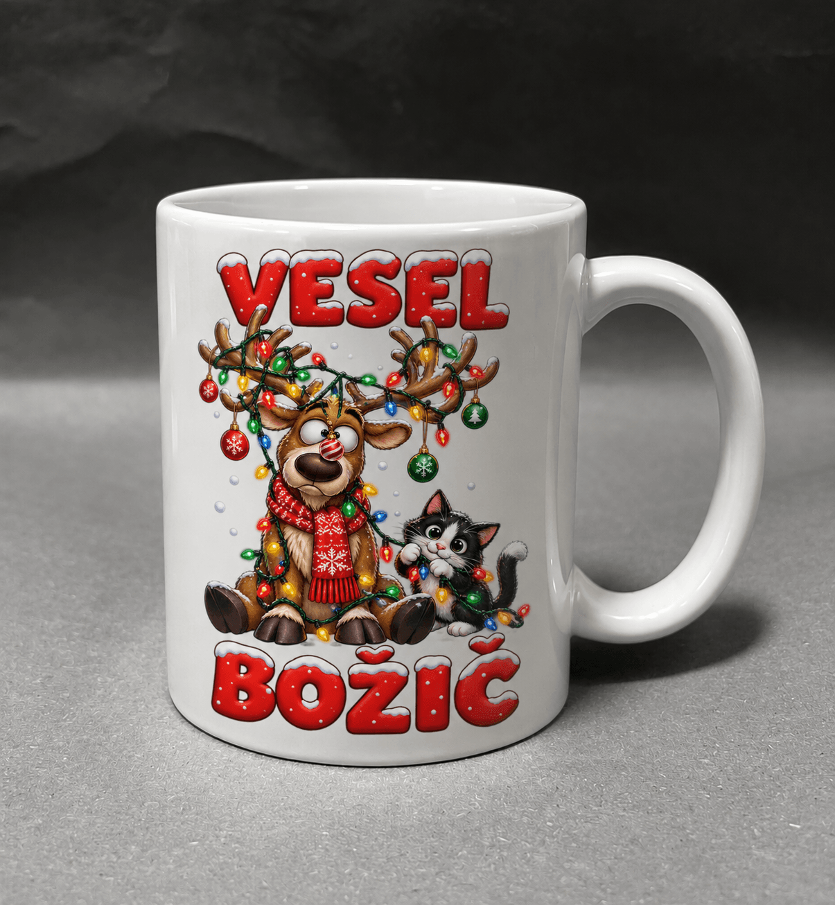 Božična skodelica – Jelenček in mačka