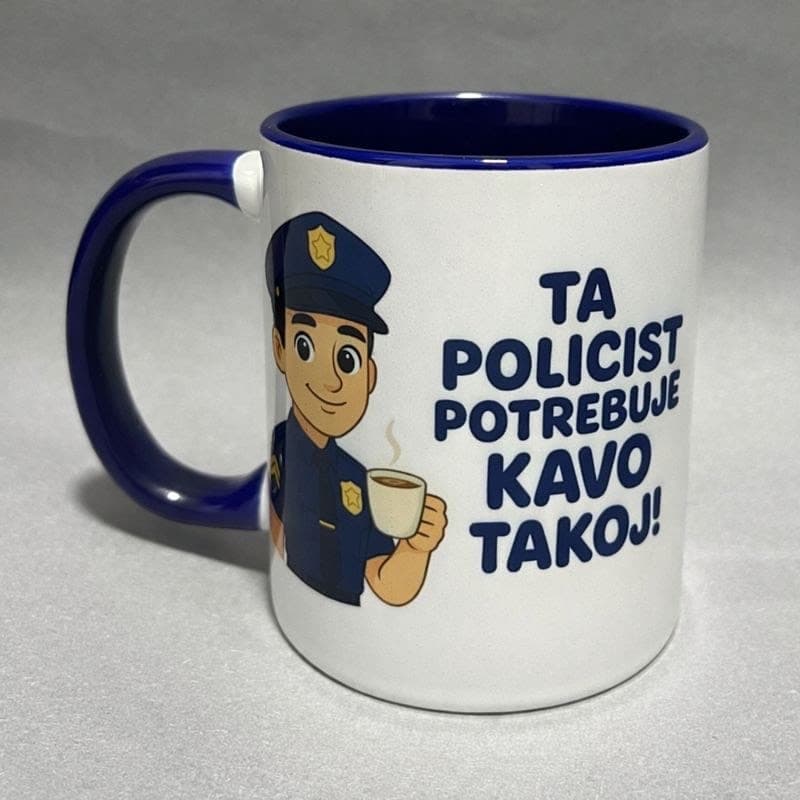 Skodelica za policista – »Ta policist potrebuje kavo takoj«